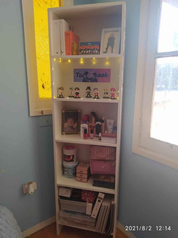 237737928_10224444483196064_8365729930635194230_n.jpg Estantería Librería Moderna Blanca – Organiza y Decora con Estilo